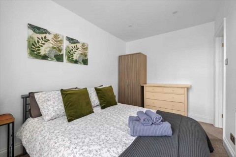 Click the photo for more details of Radnor Place, Plymouth